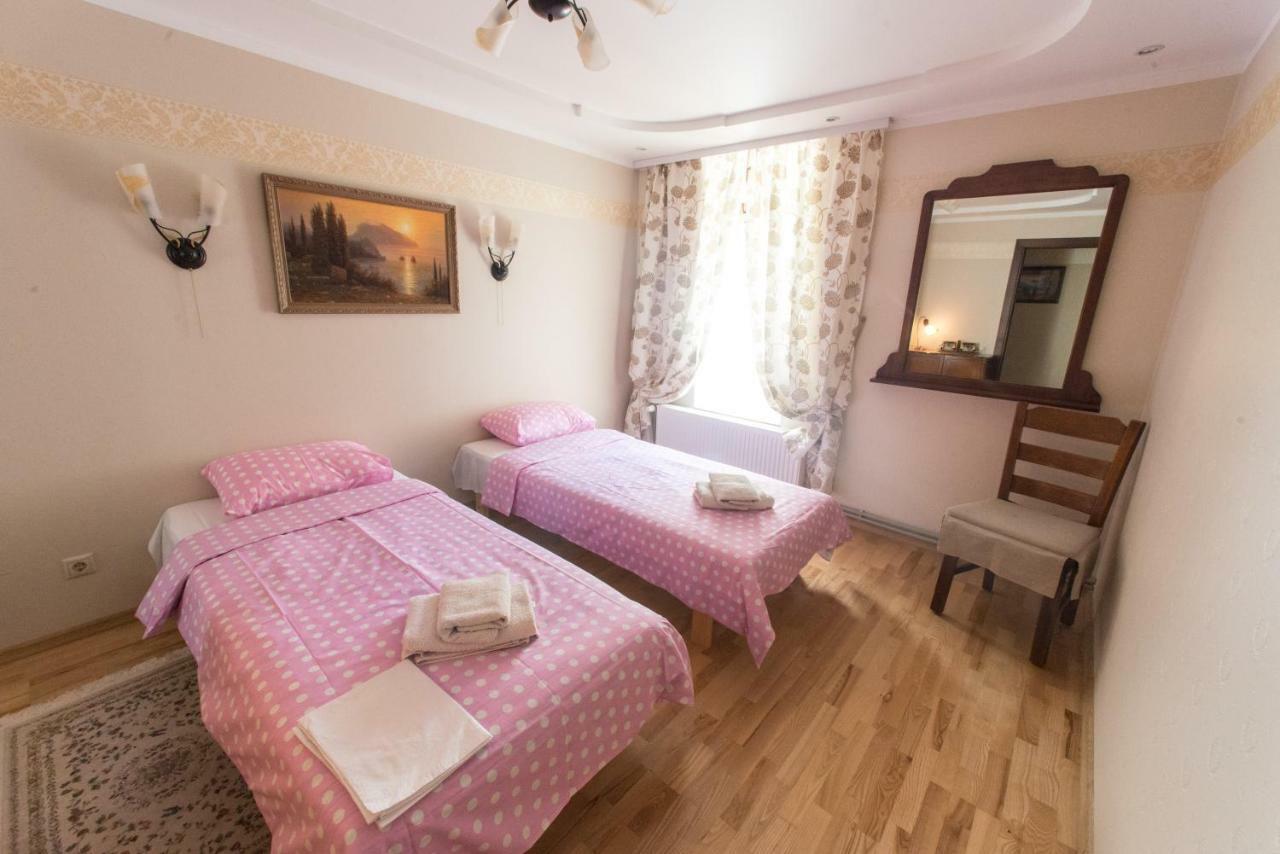 Hotel Kodu Narva-Jõesuu Esterno foto